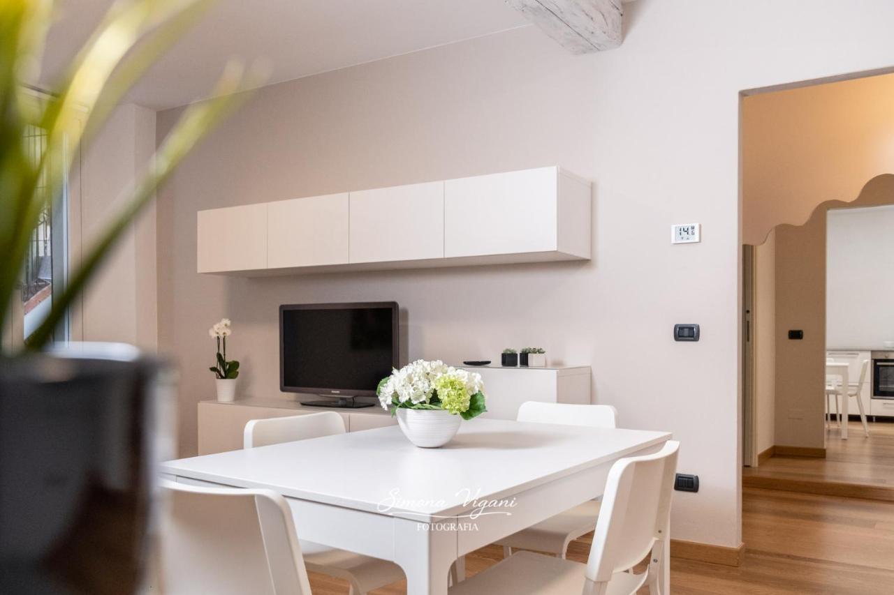 Feel At Home - Nel Cuore Di Lovere Luaran gambar