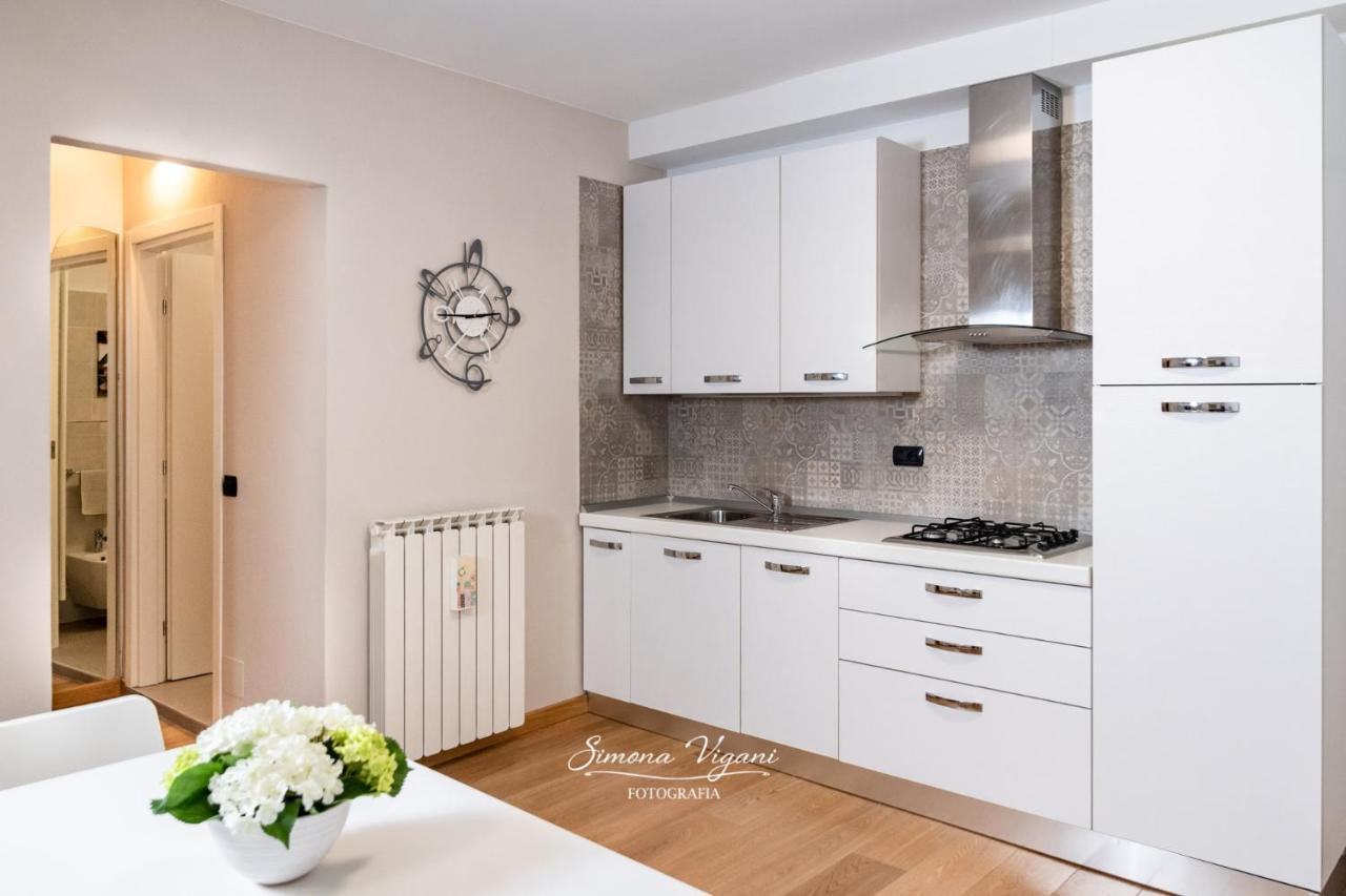 Feel At Home - Nel Cuore Di Lovere Luaran gambar