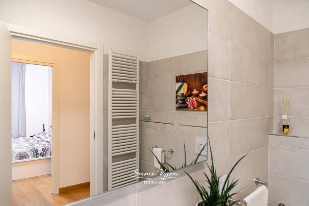 Feel At Home - Nel Cuore Di Lovere Luaran gambar