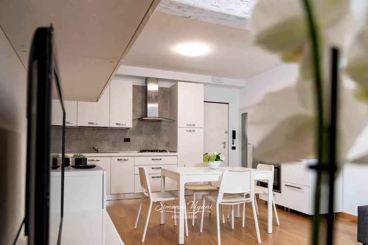 Feel At Home - Nel Cuore Di Lovere Luaran gambar